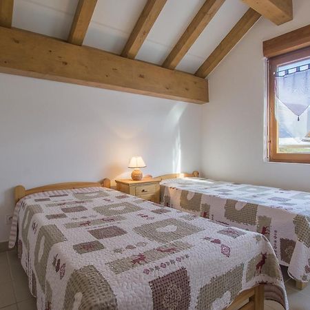 Gîtes de la Bresse Saint-Georges-Des-Hurtieres Extérieur photo