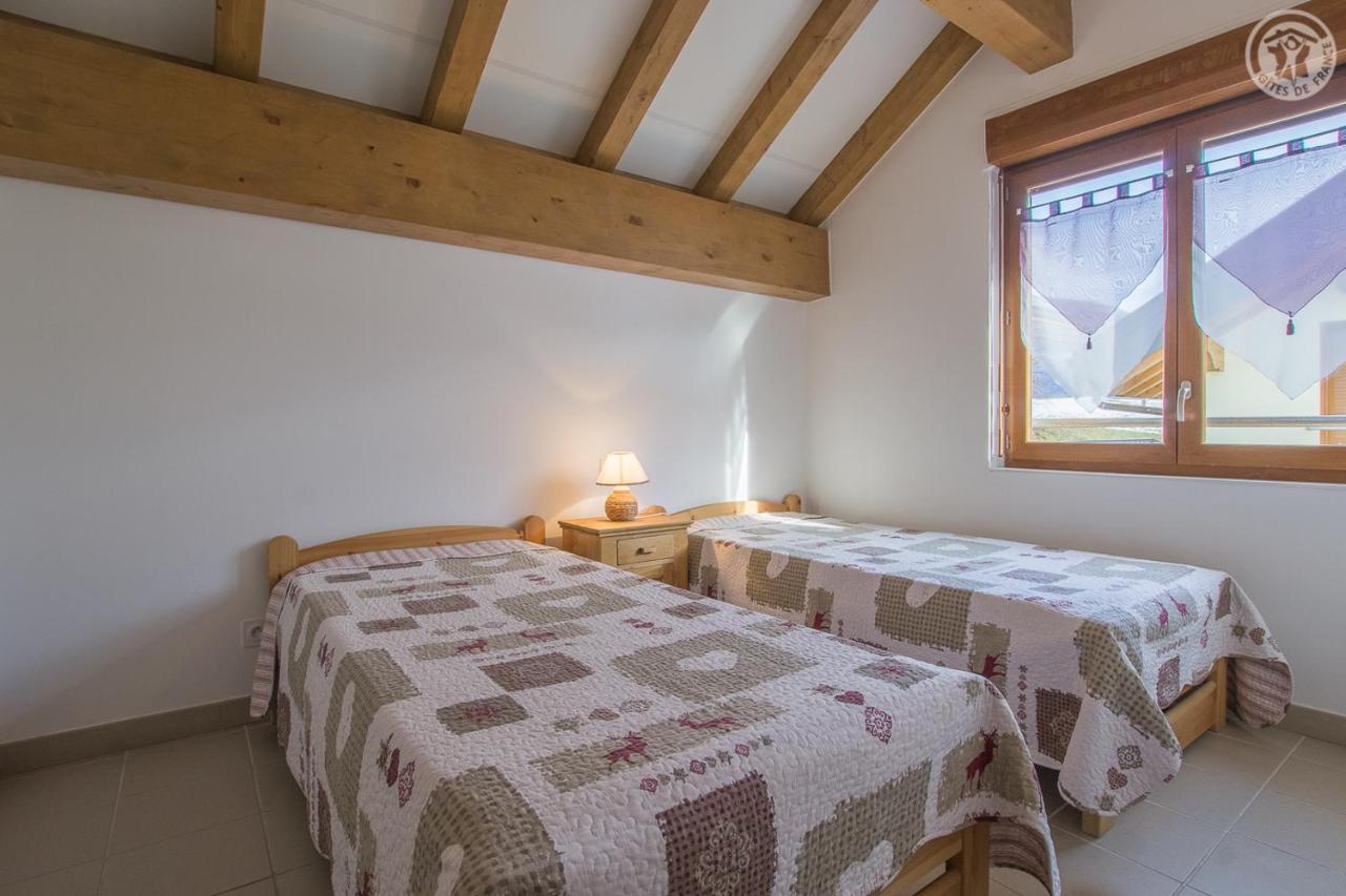 Gîtes de la Bresse Saint-Georges-Des-Hurtieres Extérieur photo